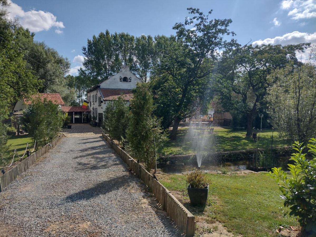 Moulin De Moxhe bed&dreams - gîte Extérieur photo